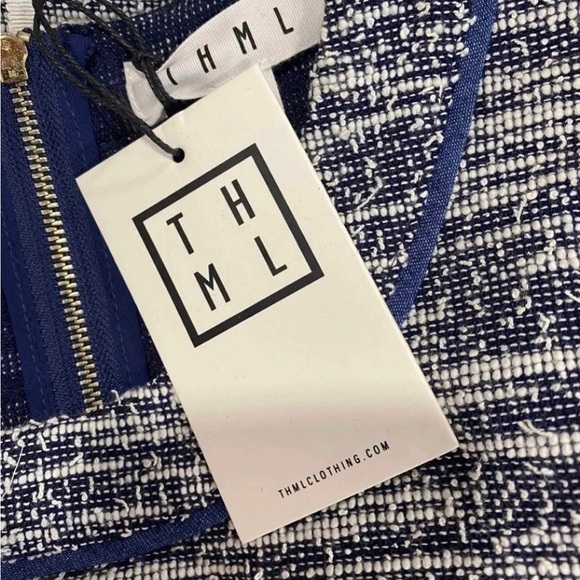 Cute peplum top with denim ruffle - Picture 4 of 7